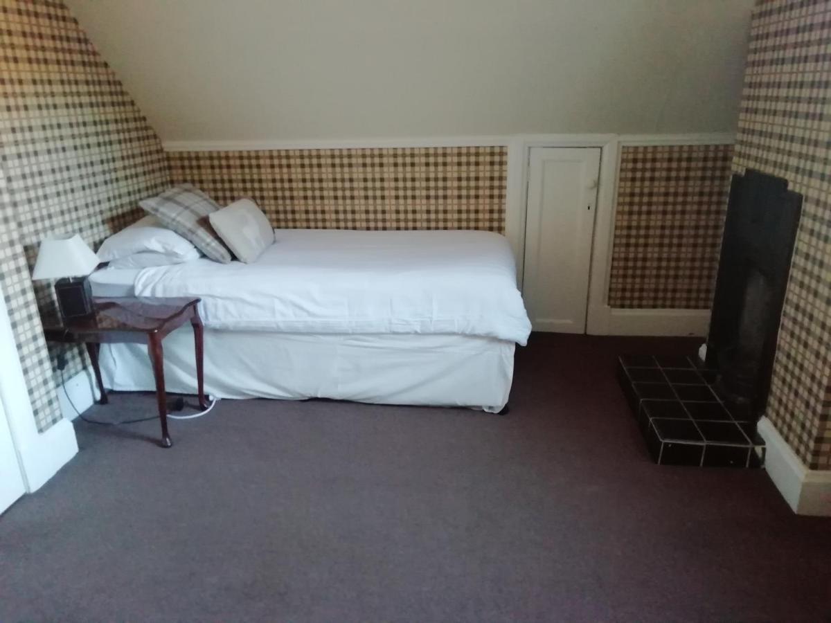 Carvetii - Halite House - 3 Bed House Sleeps Up To 5 People Apartment Tillicoultry Bagian luar foto